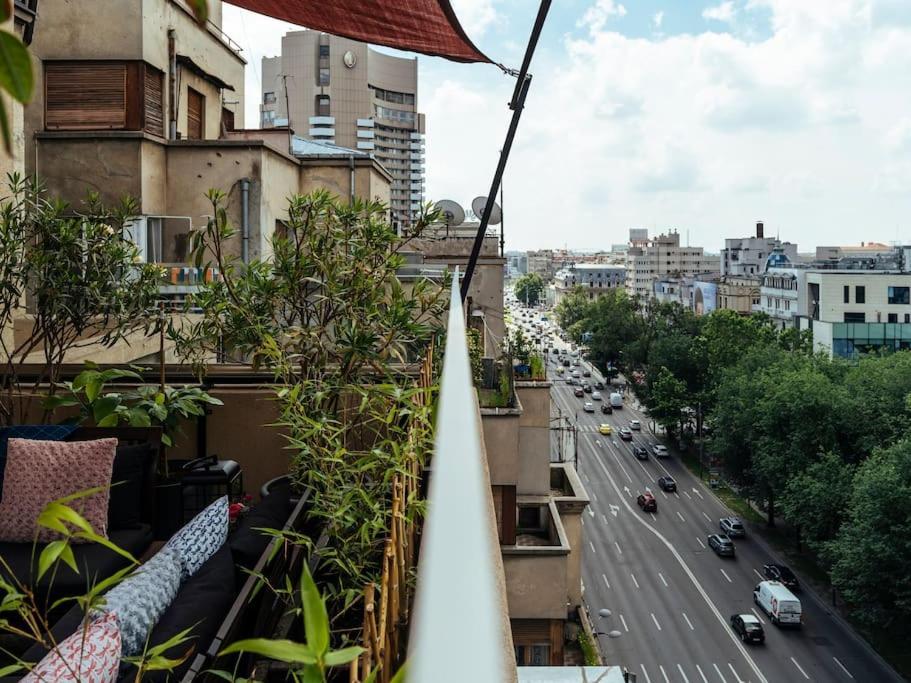 View Over The City 布加勒斯特 外观 照片
